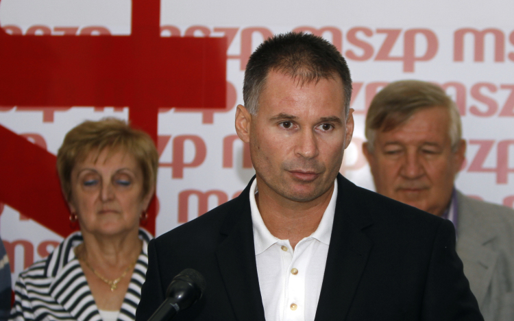 MSZP az Együttel és a DK-val kampányba kezdett