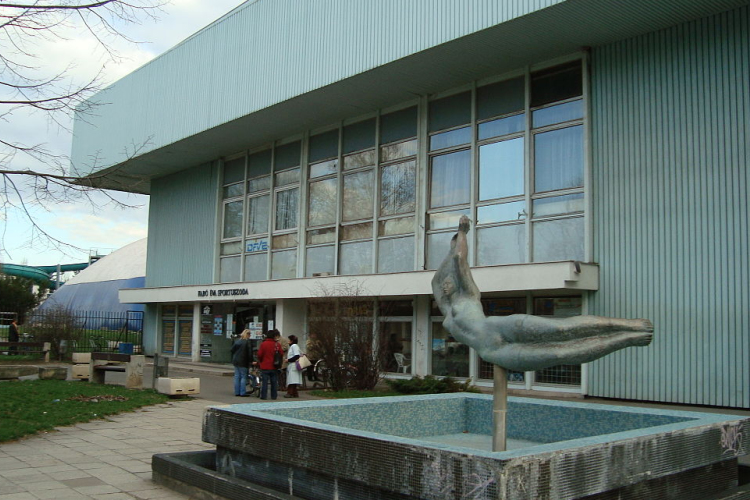 Teljesen új döntés a Fabó Éva Sportuszodáról