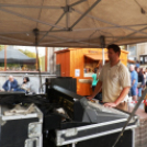 Májusi mulatság a Dózsa téren