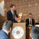 Stratégiai partner lett a papírgyár