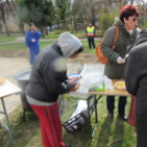 Húsvéti ételosztás