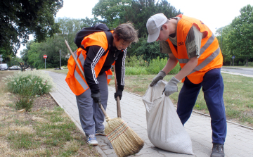 Dícséret a közmunkásoknak, szép a város!