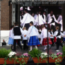 Móricz iskolások szereplése a Főtér avatásán