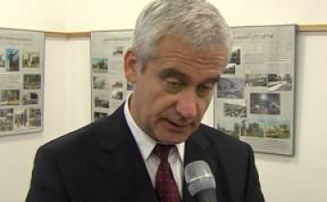 Középpontban a Biblia