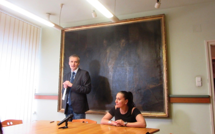 Durva kampány után építkezés