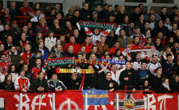 Még nem bajnokok az Acélbikák