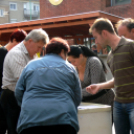 Támogatói aláírás gyűjtése