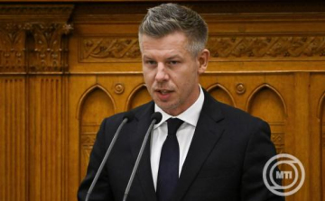 A legfőbb ügyész lemondása - Magyar Péter: az ország újabb Orbán-bábtól szabadult meg