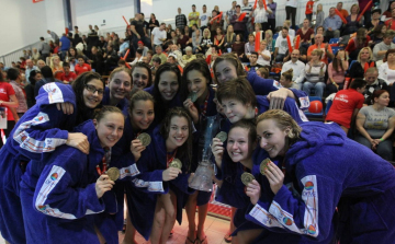 Idén is DF Kupa, fotós különdíjjal