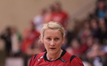 Kiütéses győzelem- képekkel