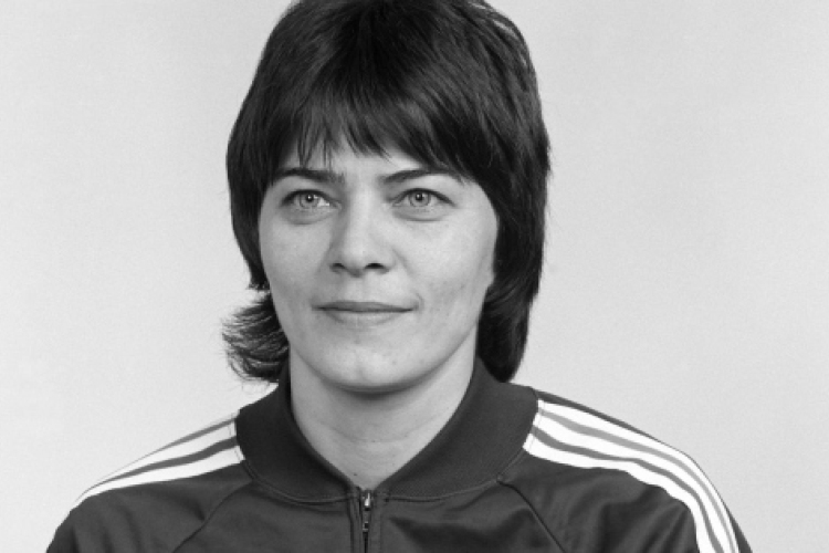 Elhunyt Sterbinszky Amália, az évszázad legjobb magyar női kézilabdázója