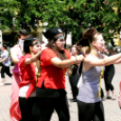 Nyolcadikos diákok bolondballagása