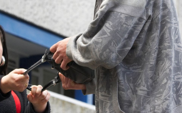 Elvitték a táskáját? Jelentkezzen!