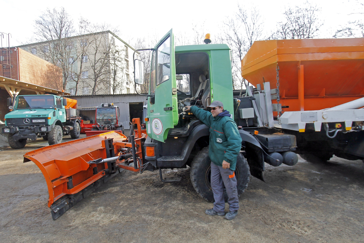 Startra készen a hókotrók