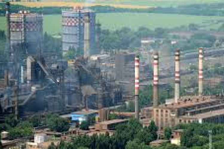 A kézilabdacsarnoktól a vasműig – lobbi Dunaújvárosért