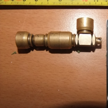 32 házkutatás, 24 gyanúsított a kábítószeres ügyben