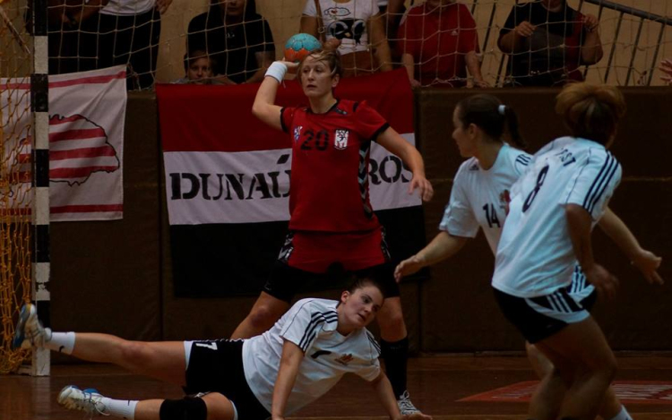 Kézilabdásoknak szurkolhatunk...