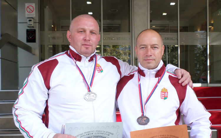 Két éremmel gazdagodott a birkózó szakosztály