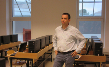 Iskola az iskolában