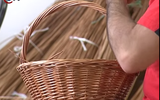 Kosárfonónak tanultak- DSTV videóval