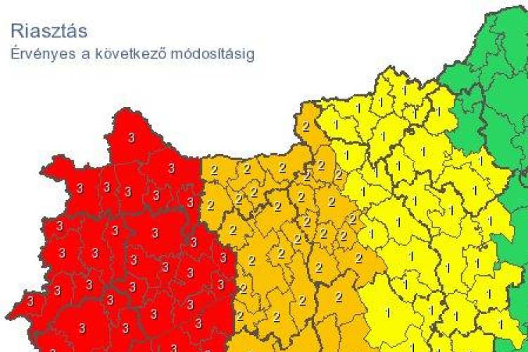 Visszavonták a harmadfokú riasztást 