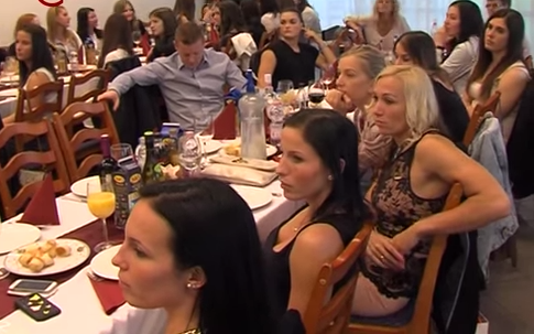 Péntek délután gála Ferling Dettiért