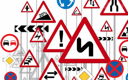 Változik a KRESZ, egyszerűbb szabályokat ígérnek