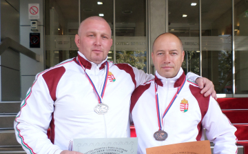 Két éremmel gazdagodott a birkózó szakosztály