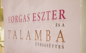 Talamba Horgas Eszterrel