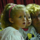 A rendíthetetlen sündisznócska, a Szeleburdi Meseszínház előadásában