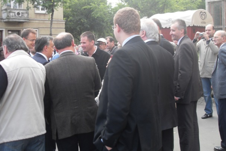 Pintér Attila pontosít