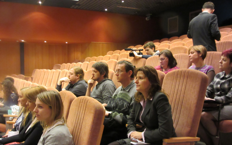 Nemzetközivé váló felsőoktatás- DSTV videóval