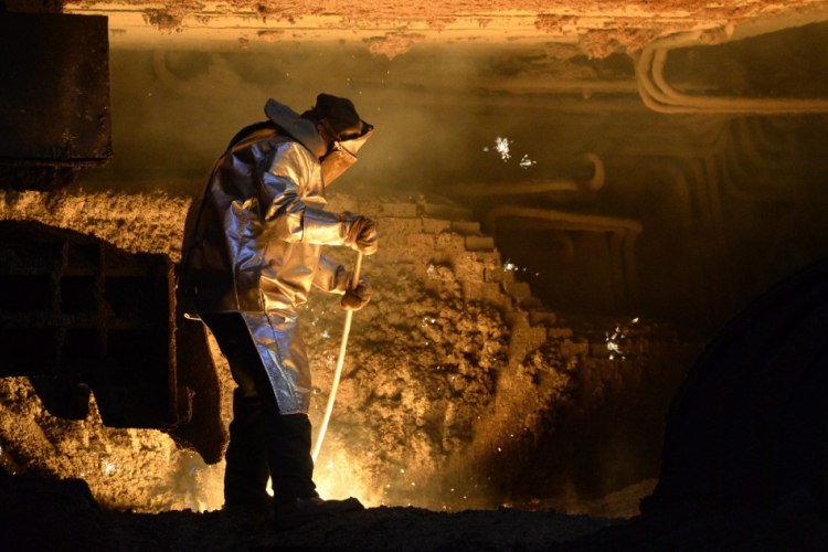 Ungár Péter a PS-nek: Fel kell függeszteni a Dunaferr működését a hatósági vizsgálatok idejére (videó)