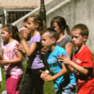 Nyári Topogás és Vásári Komédiák az MMK-ban Szivárványos az ég alja