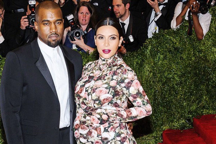 Kim Kardashian a North West nevet adta újszülött lányának