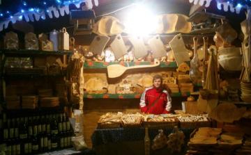 Itt az adventi forgatag...képekkel