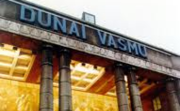 158 embert már kirúgtak - HVG videó