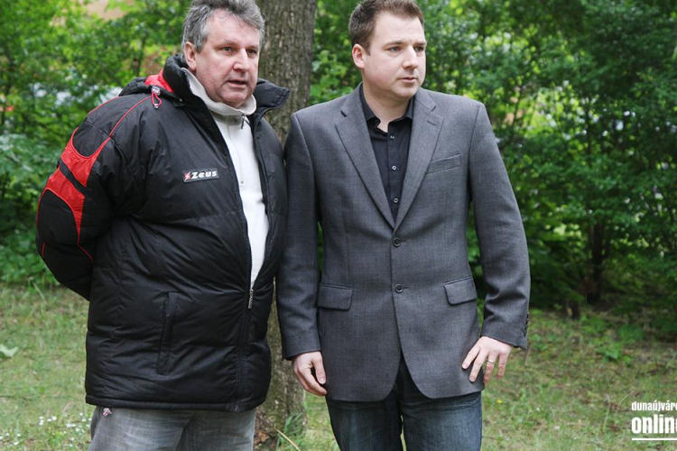 A Jobbik az új Vasmű úton