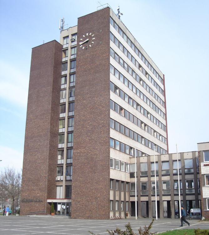 Összeül csütörtökön Dunaújváros közgyűlése