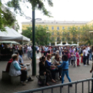 Májusi mulatság a Dózsa téren