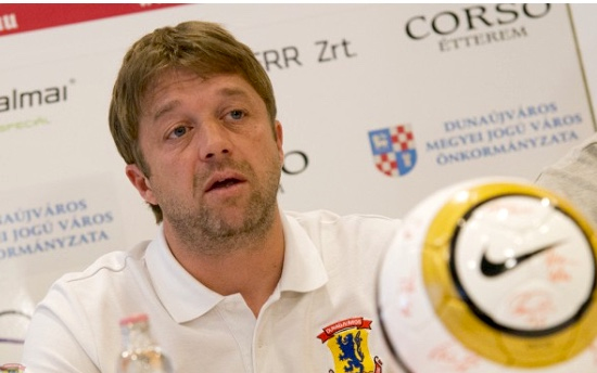 Az oroszlánbarlangban játszunk szombaton