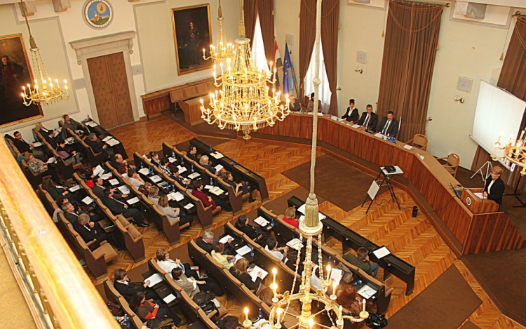 Akadálymentesítenek