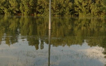 Áradás Dunaújvárosban- Szabó László filmje