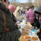 Húsvéti ételosztás