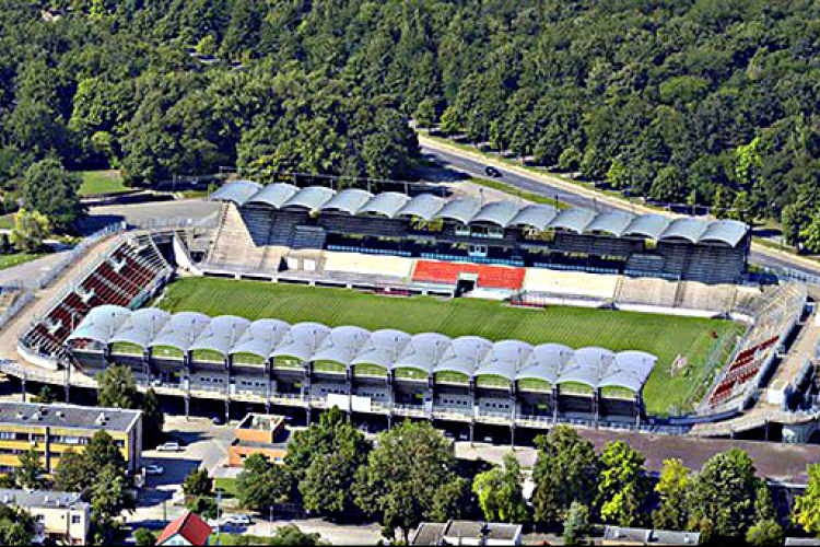 Segélykiáltás a Kohász pályáról