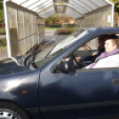 Csajok a kormány mögött