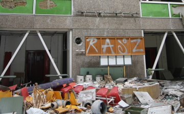 Árverezi a NAV a Zöld SZTK-t