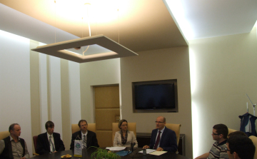 Ifjú titánok – tehetséggondozás a Dunaújvárosi Főiskolán