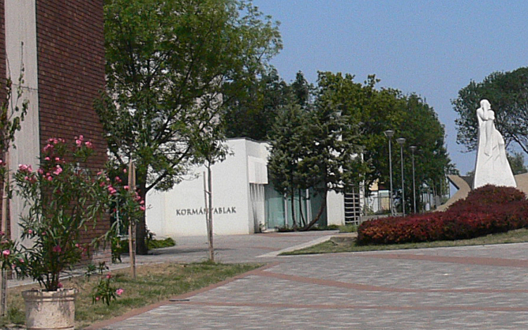 Hétfőn, kedden zárva a kormányablak