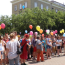 Nyolcadikos diákok bolondballagása